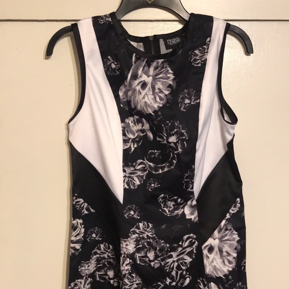 Great black and white flowered dress - Picture 2 of 6